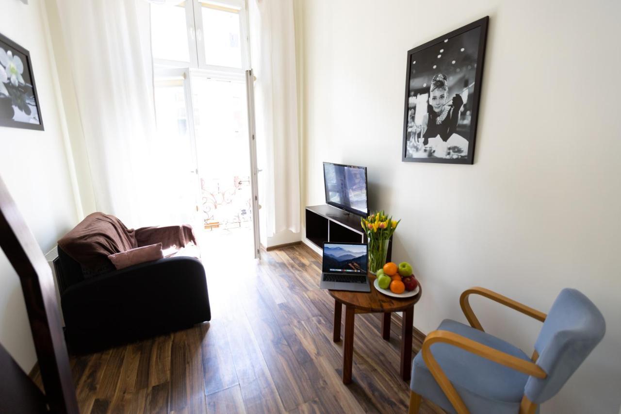 Salve Station Aparthotel Krakow Luaran gambar