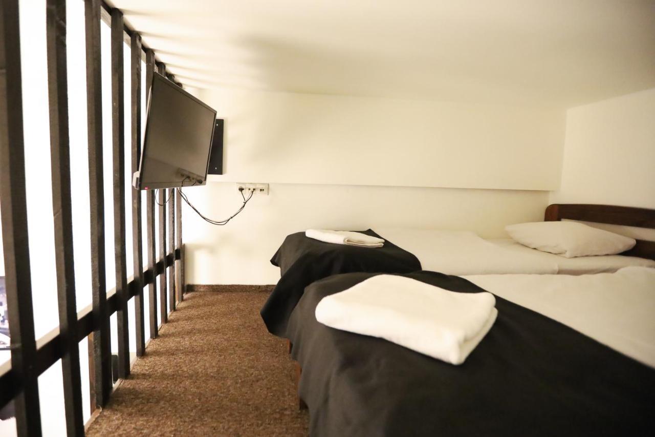 Salve Station Aparthotel Krakow Luaran gambar